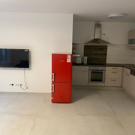 Charmante Ferienwohnung-Neubau- Taunusstein Exteriör bild